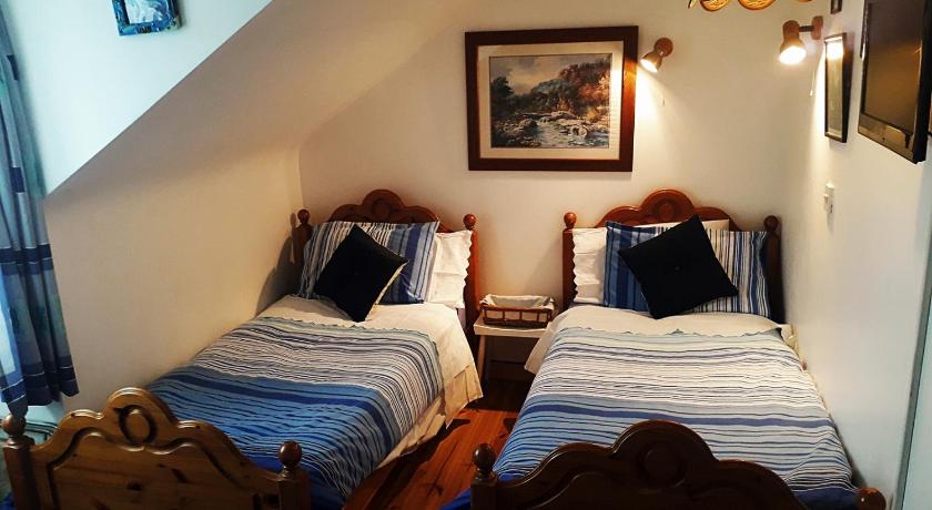 Vaughans Pub/Accommodation photo