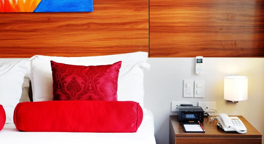Image of Three-Bedroom Suite 12