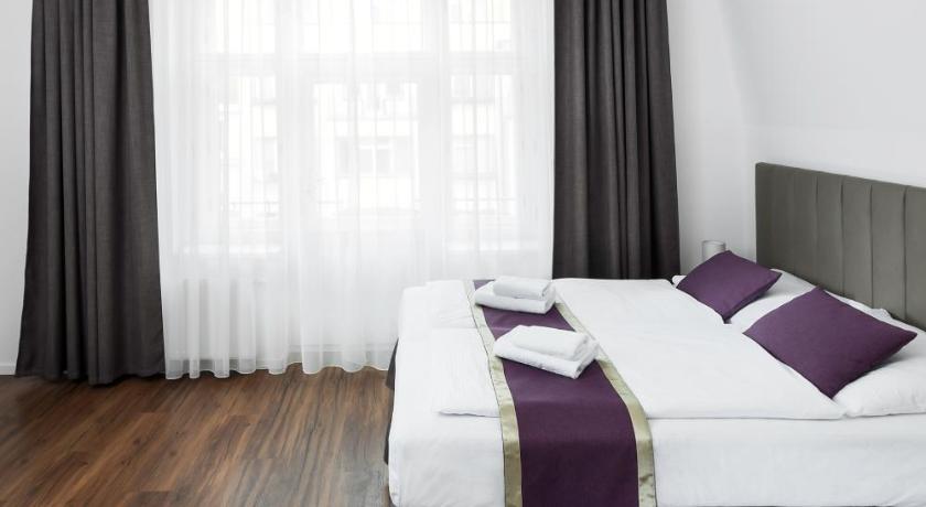 Image of Superior Suite 0