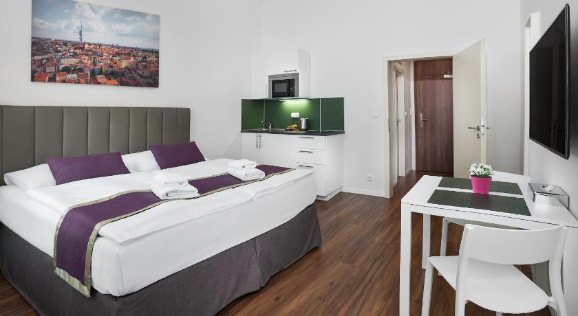 Image of Suite 14