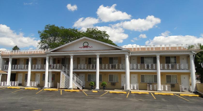 Colony Motel photo