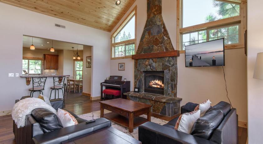 Stockholm Home In Truckee Truckee