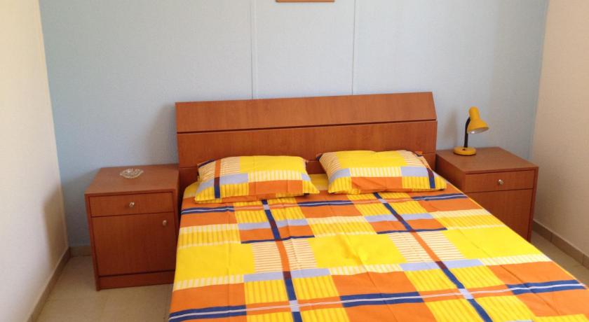 Image of Small Apartment (2 Adults) 3
