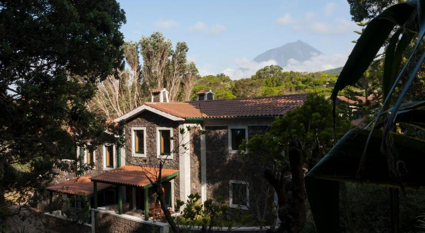 ラジェスドピコ Aldeia da Fonte Hotel 4つ星 ホテル プール