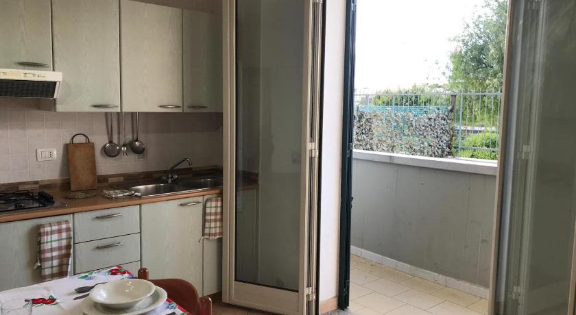 Image of One-Bedroom Apartment 14