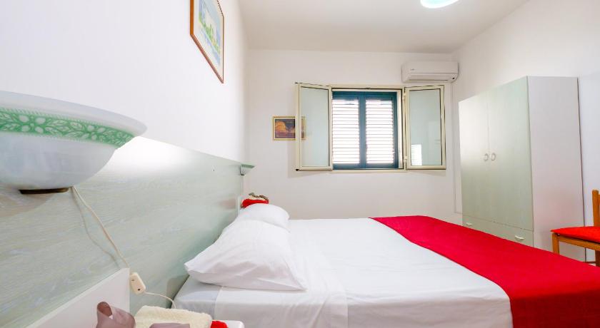 Image of Two-Bedroom Apartment 7