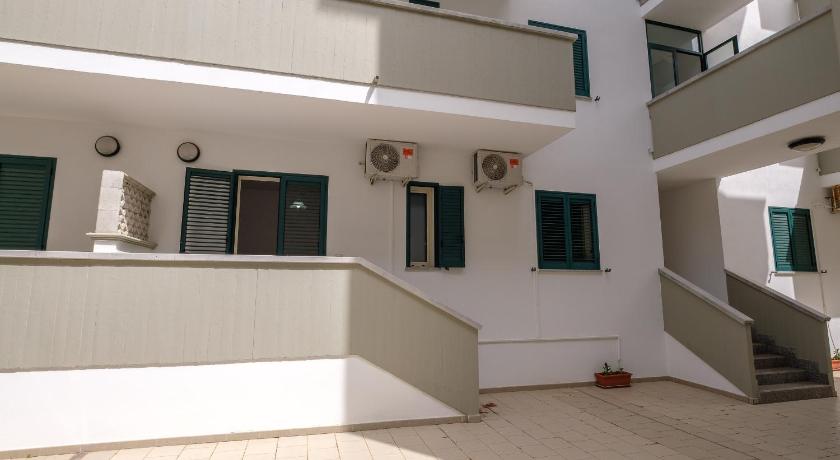 Image of Two-Bedroom Apartment 14