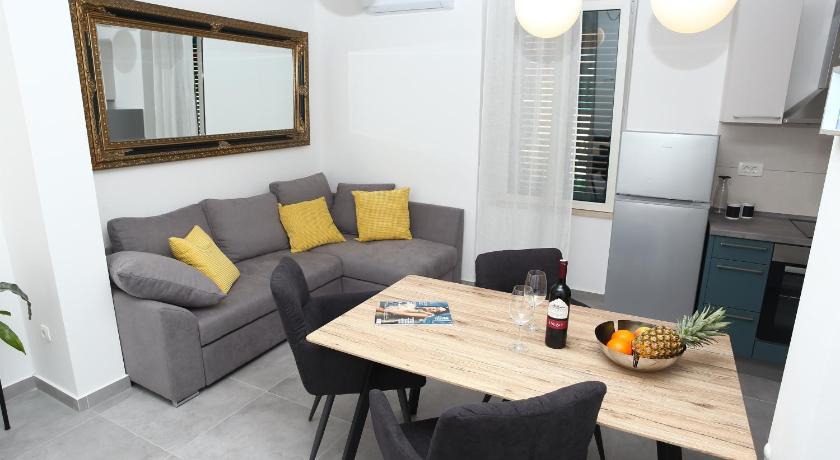 Split Old Town Apartment Selak In Croatia Room Deals Split Old Town Apartment Selak In Croatia Room Deals
