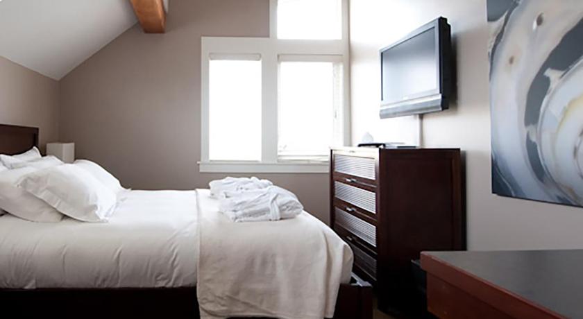 Bird Rock Hotel photo