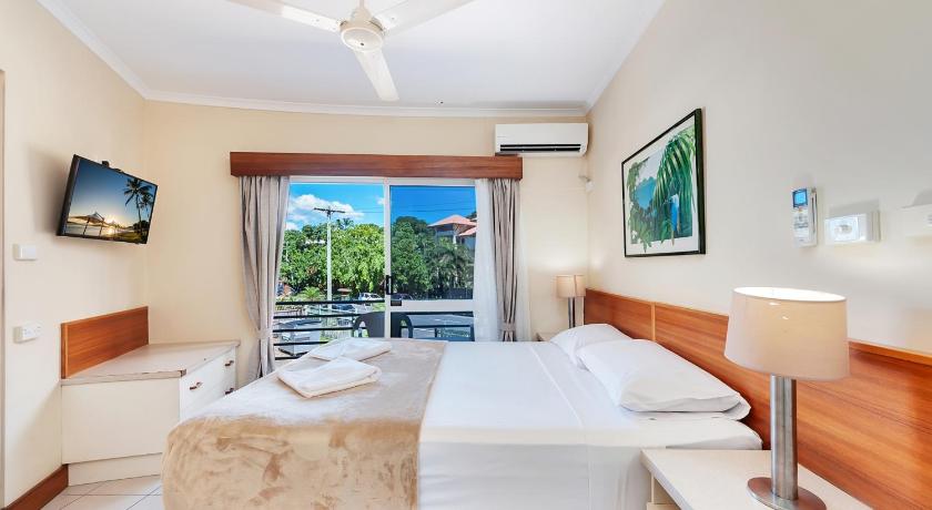 Tropical Queenslander Hotel
