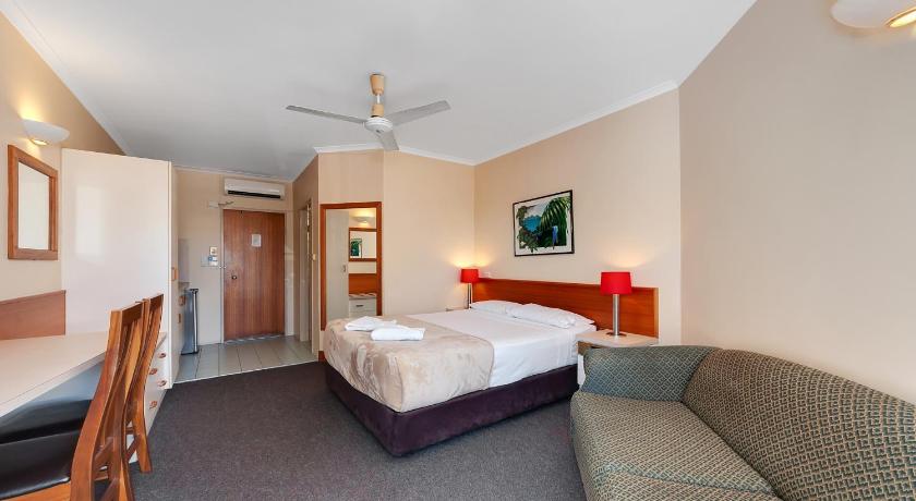 Tropical Queenslander Hotel