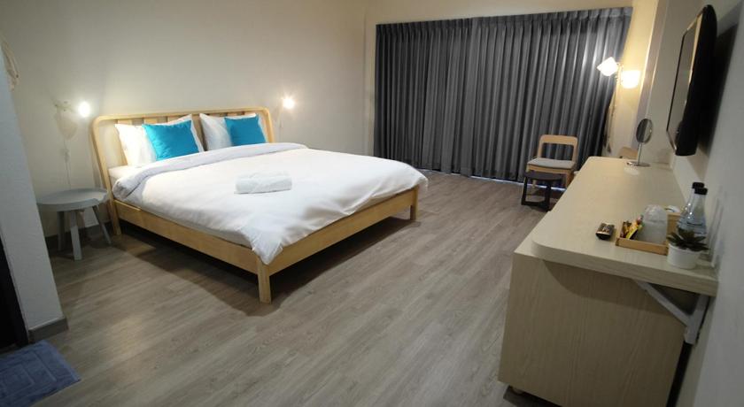 Image of Superior Double Room - Non-Smoking 0