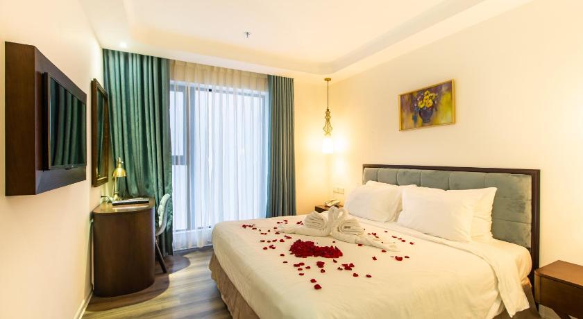 Image of Family 2 bed room suite 5