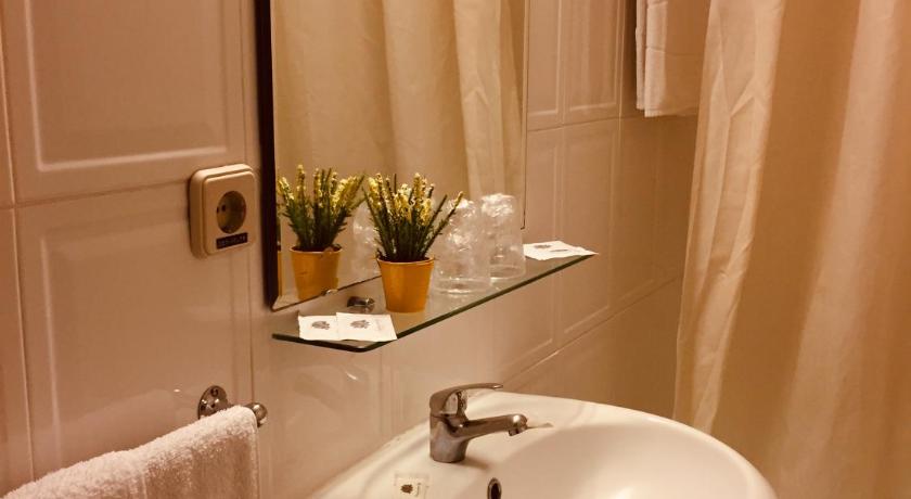 Image of Double Room 8