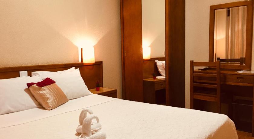 Image of Double Room 5