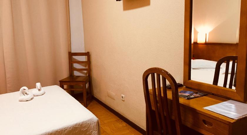 Image of Double Room 11