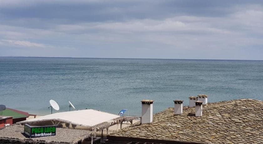 Golden Sands Rentals Apartments - image 48