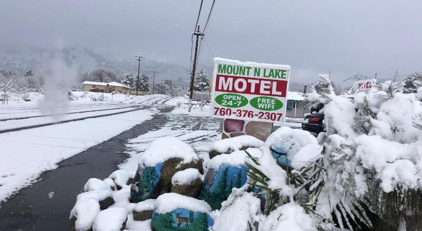 Mount-N-Lake Motel photo