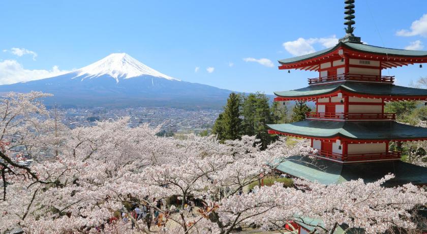 후지카와구치코 Guesthouse Arakura Private floor and Chureito Pagoda Base 1성급 숙소 전망