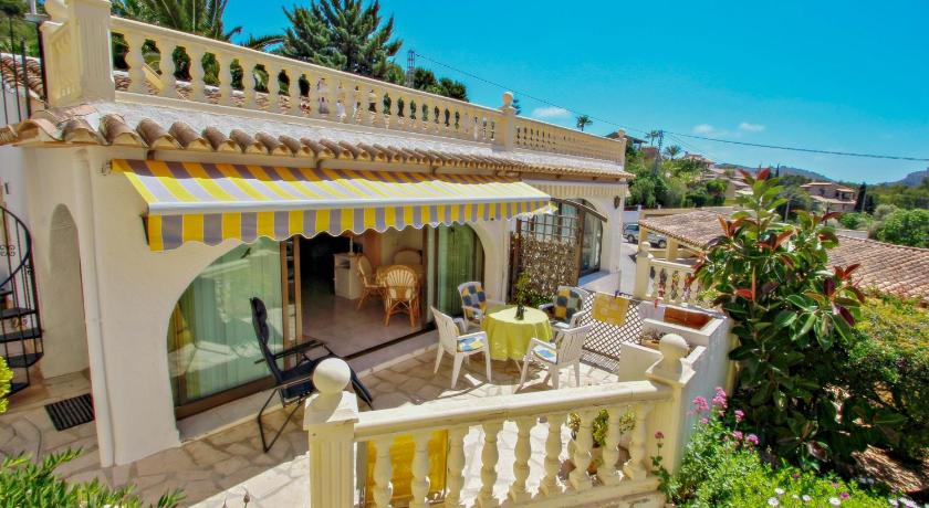 Anita - holiday bungalow with sew view in Teulada — Hotel in Moraira