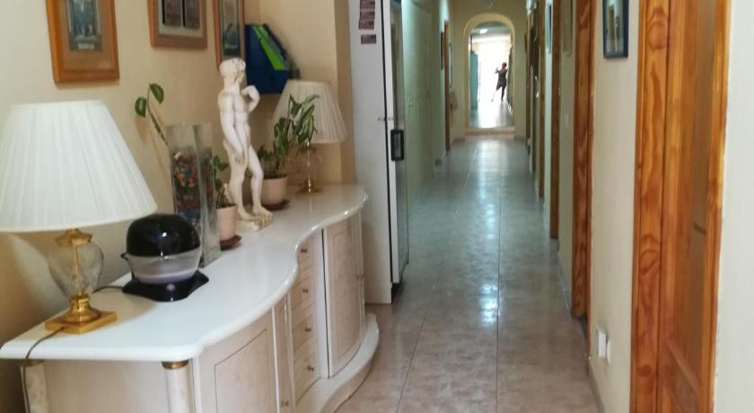 ブルネテ Hostal Brunete ホテル 眺望