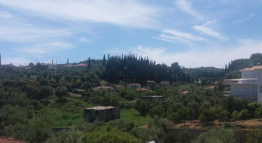 Panayiotis Apartments photo