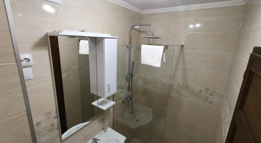 Kovacs Hotel Superior photo