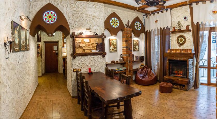 GHOSTel - Medieval Hostel — Hotel in Lviv