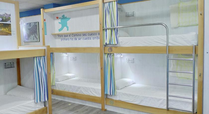 Image of Bunk Bed in Mixed Dormitory Room 1