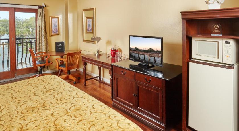 Ocean Inn And Suites photo