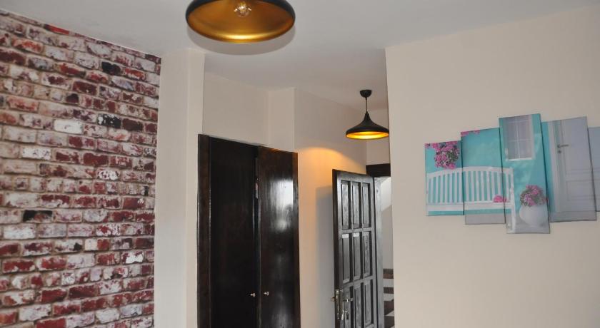 Derin Luxury Hotel photo