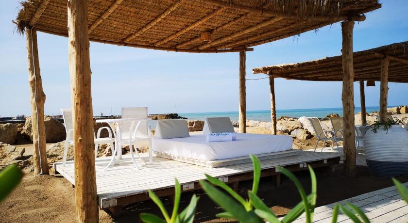 La Siesta Hotel & Beach Resort photo