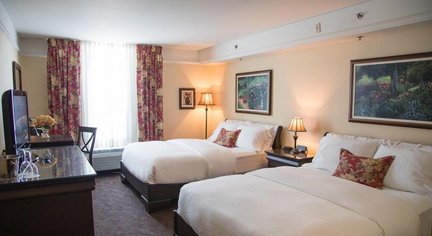 Le St-Martin Bromont Hotel & Suites