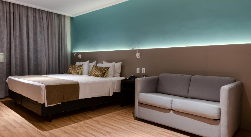 Comfort Suites Vitoria Hotel