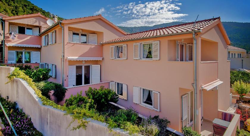 Apartment Mare photo