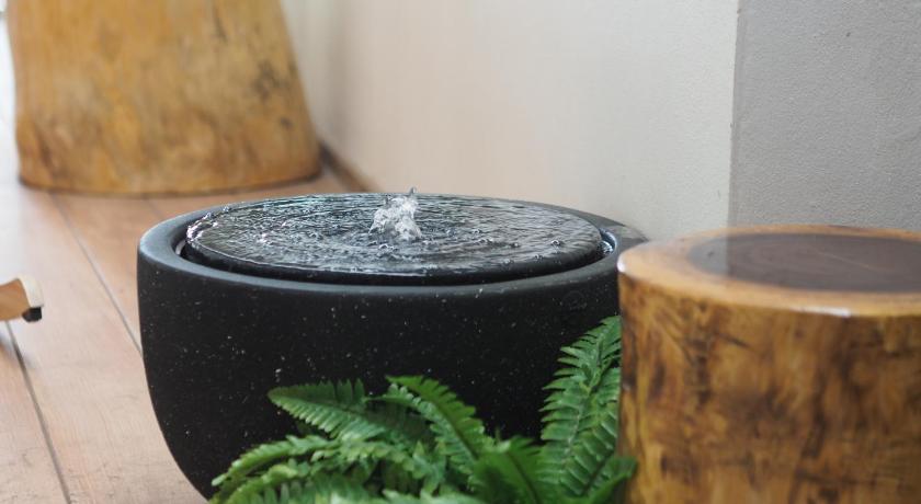 Chom Thong Nornnuea at Inthanon 3-Star Hotel suite