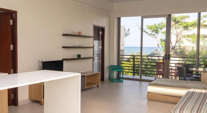 รูปของPacifica One-Bedroom Suite 0