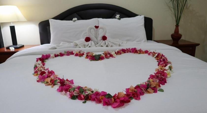 Image of Junior Suite with Mountain View 2