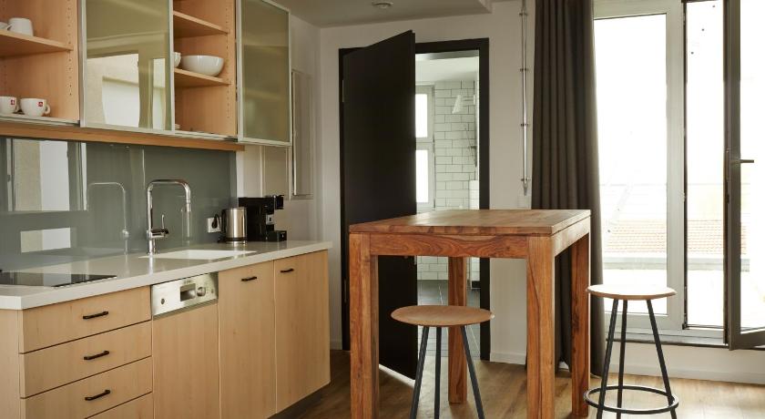 Image of Junior Suite with View 1