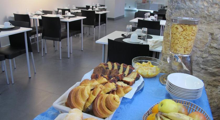 Lisbon V Dinastia Guesthouse 3-Star Hotel suite