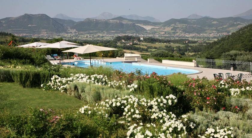 PHI Resort Coldimolino - Country House