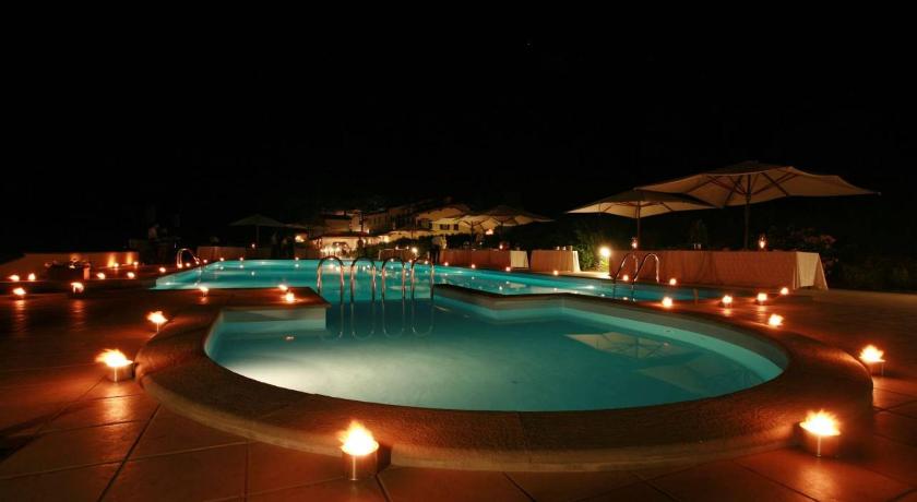 PHI Resort Coldimolino - Country House