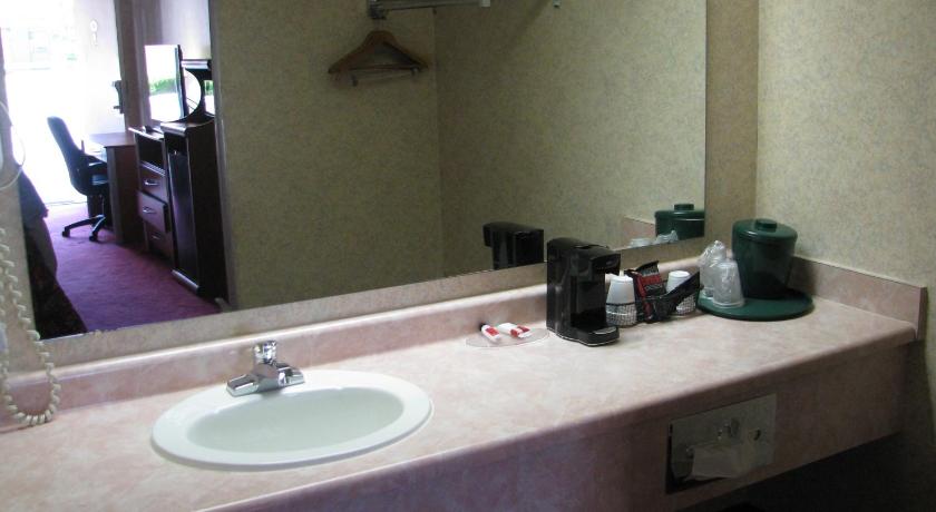 Royal Inn Motel photo