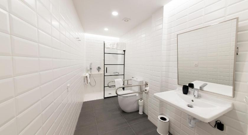 Antique Pamplona Tres Reyes Apartments photo