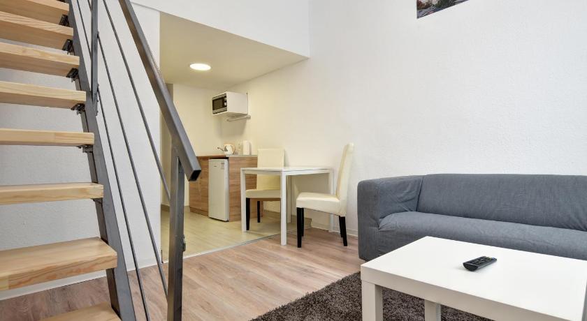 Image of Economy Apartment 8
