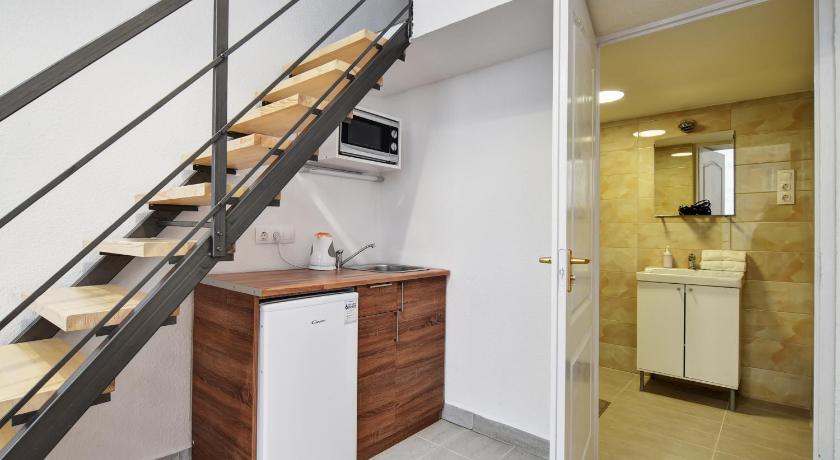 Image of Standard Apartment 8