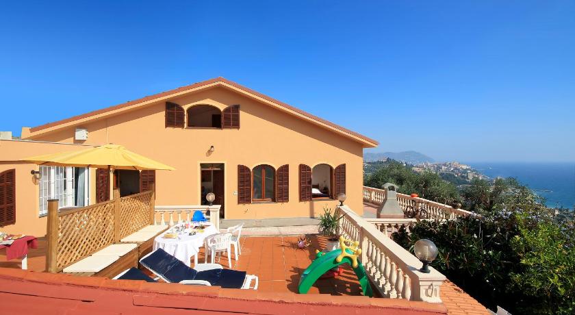 Appartamenti Villa Chiara photo
