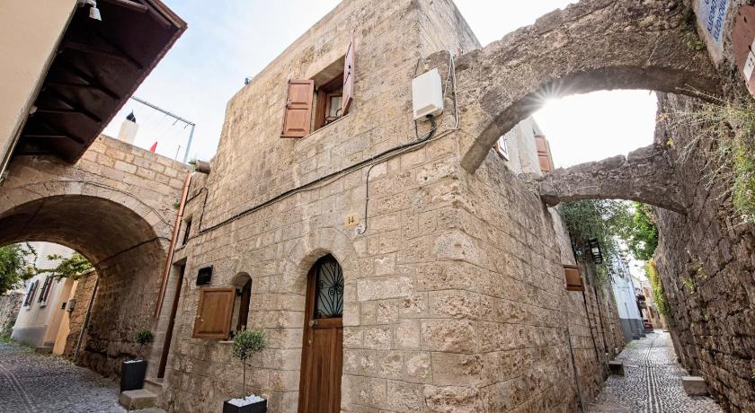 Athina house photo