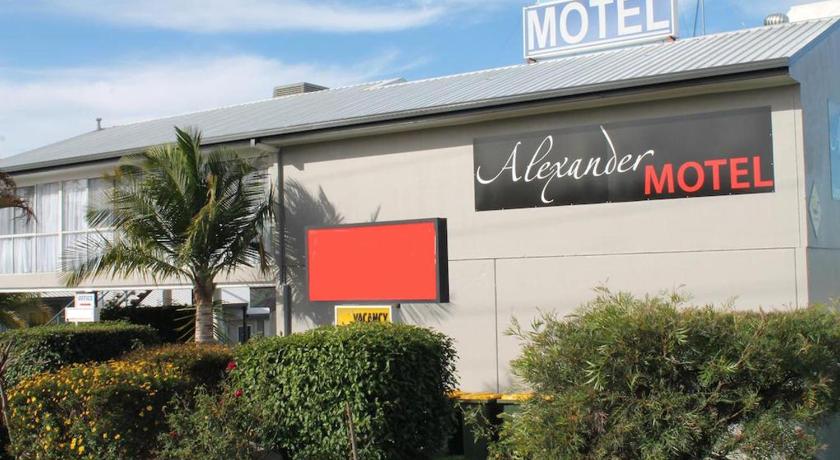 Alexander Motel photo
