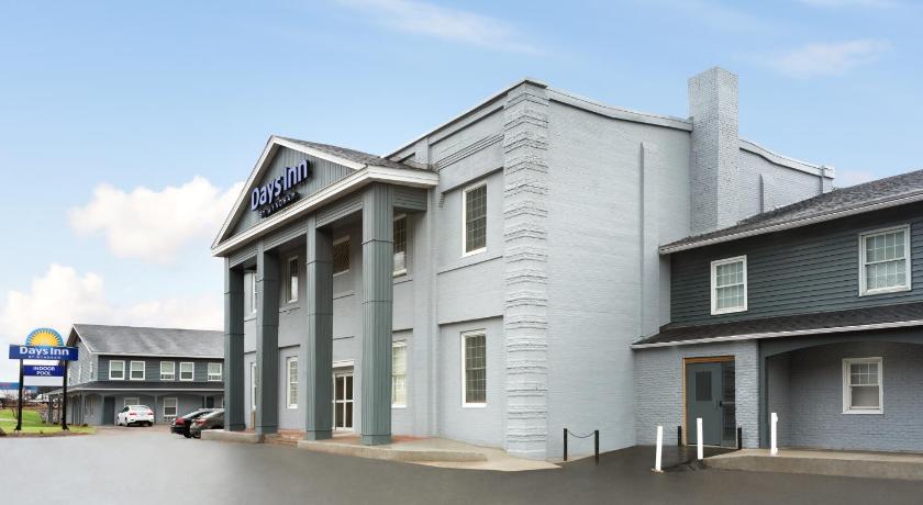 Days Inn by Wyndham Saint John